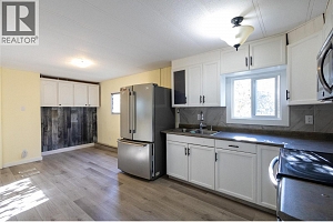 506 Guildford Court - Photo 14