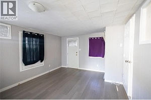 506 Guildford Court - Photo 30