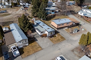 1929 97 Highway S Unit# 64 - Photo 40
