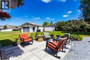 1490 Cornwall Road - Photo 26