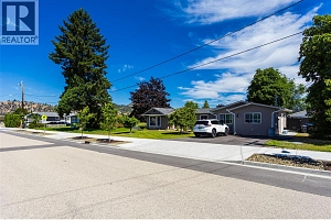 1490 Cornwall Road - Photo 53