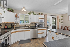 3735 Patten Crescent - Photo 20