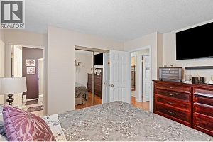 3735 Patten Crescent - Photo 27