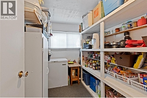 3735 Patten Crescent - Photo 42