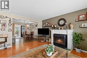 3735 Patten Crescent - Photo 6