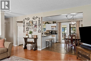 3735 Patten Crescent - Photo 8