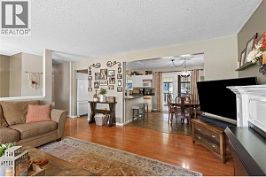 3735 Patten Crescent - Photo 9