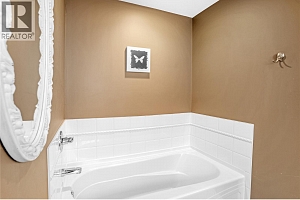 1083 Chilcotin Crescent - Photo 17