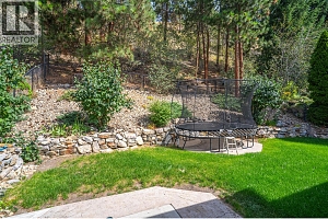 1083 Chilcotin Crescent - Photo 4