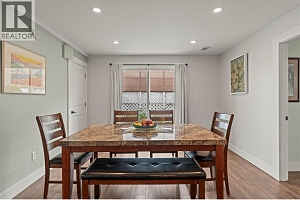 2209 Rosedale Avenue - Photo 10