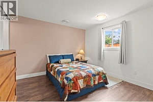 2209 Rosedale Avenue - Photo 21