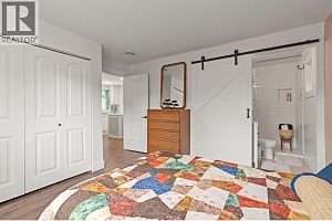 2209 Rosedale Avenue - Photo 22