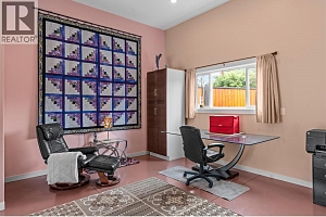 2209 Rosedale Avenue - Photo 32