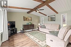 2209 Rosedale Avenue - Photo 6