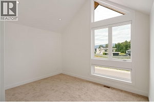 1004 Bull Crescent - Photo 20