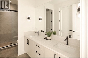 1004 Bull Crescent - Photo 21