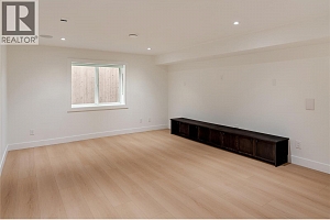 1004 Bull Crescent - Photo 27