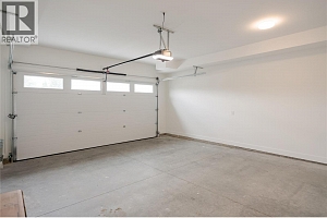 1004 Bull Crescent - Photo 37