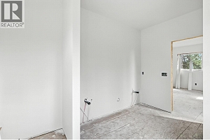 2208 Surrey Road - Photo 18