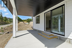 2208 Surrey Road - Photo 59