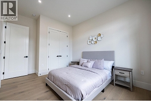 718 Carnoustie Drive - Photo 18