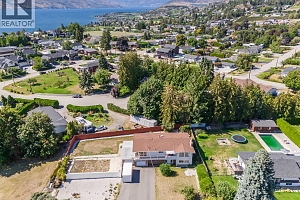 3088 Beverly Place - Photo 2