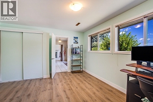 3088 Beverly Place - Photo 21