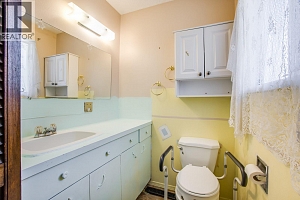 3088 Beverly Place - Photo 35