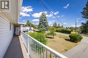 3088 Beverly Place - Photo 37