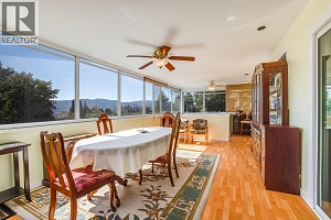 3088 Beverly Place - Photo 6