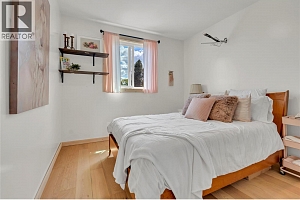 6074 Jackson Crescent - Photo 4