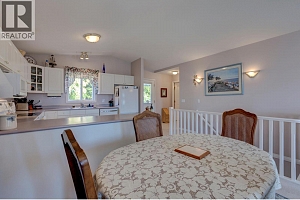 324 Village Lane - Photo 18
