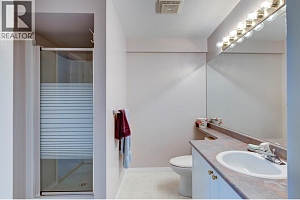 324 Village Lane - Photo 24