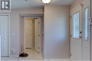 324 Village Lane - Photo 28