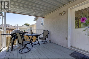 324 Village Lane - Photo 3