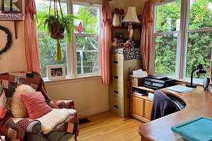 1419 Cherry Crescent W - Photo 14