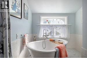 1419 Cherry Crescent W - Photo 18