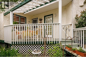 1419 Cherry Crescent W - Photo 31