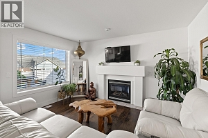 606 South Crest Drive - Photo 3