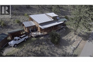 7142 Fintry Delta Road N - Photo 14