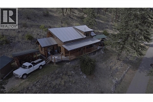 7142 Fintry Delta Road N - Photo 27