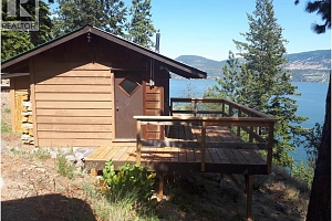 7142 Fintry Delta Road N - Photo 8