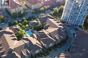 1075 Sunset Drive Unit# 906 - Photo 37