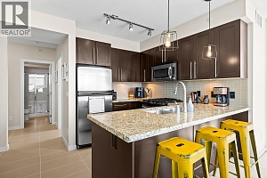 1075 Sunset Drive Unit# 906 - Photo 9