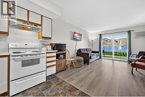 3050 Seclusion Bay Road Unit# 100 - Photo 21