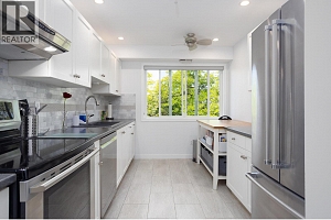 1045 Sutherland Avenue Unit# 315A - Photo 3