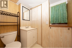 691 Bay Avenue - Photo 16