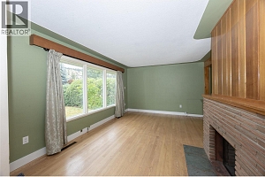 691 Bay Avenue - Photo 3