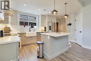 782 Glenwood Avenue - Photo 3