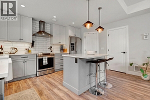 784 Glenwood Avenue - Photo 3